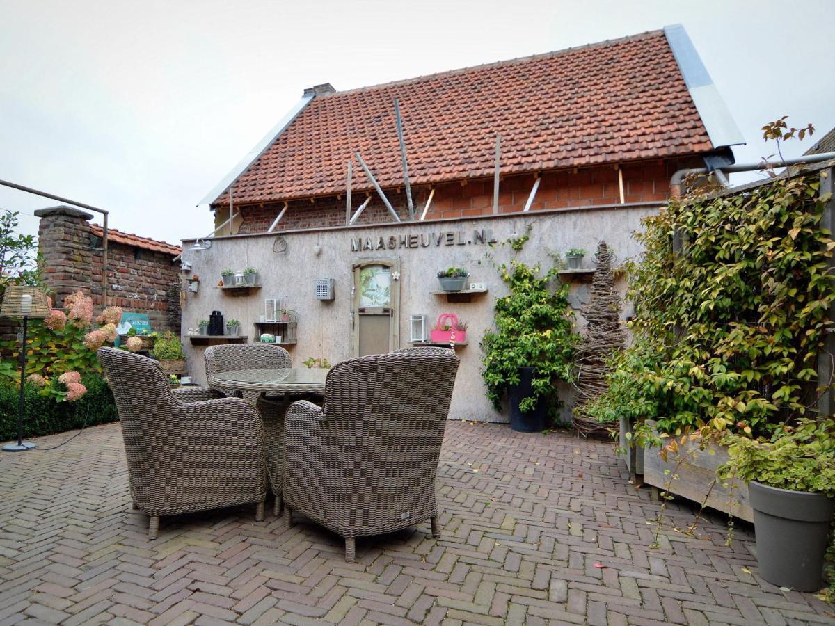 Cozy Apartment In Roasting Near The Belgian Border Roosteren Exterior photo
